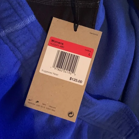 Nike
ACG Wolf Tree
Fleece
Sweatpants - Picture 13 of 16